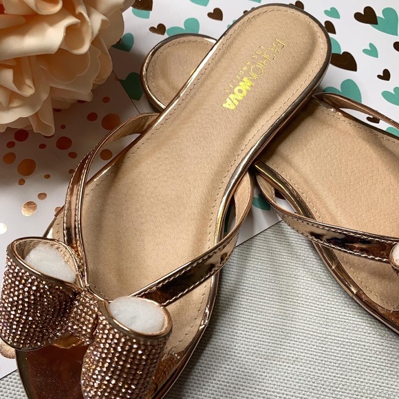 Fashion Nova’ Not Responsible Flat Sandals - Picture 3 of 12